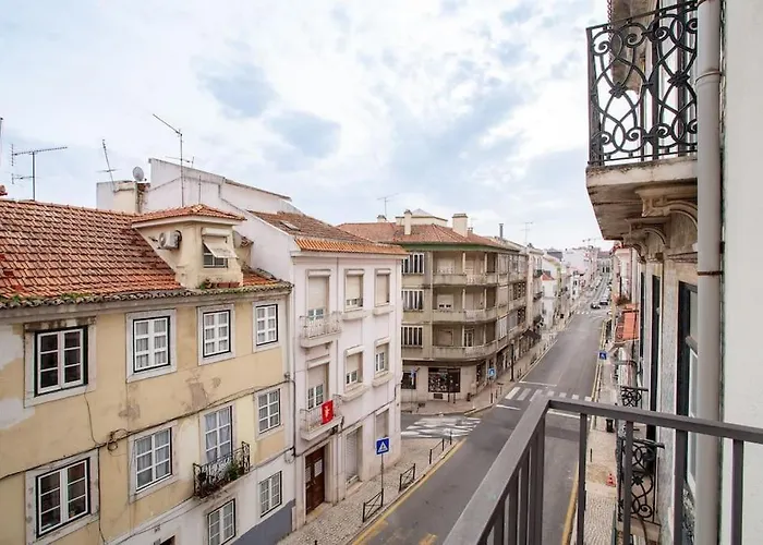 Portucale ! Lapa Vintage Lisboa