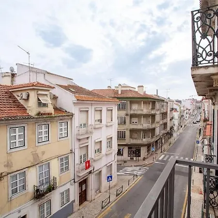 Portucale ! Lapa Vintage Lisboa