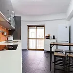 Apartment Portucale ! Lapa Vintage Lisbon