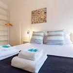 Portucale ! Lapa Vintage Apartment